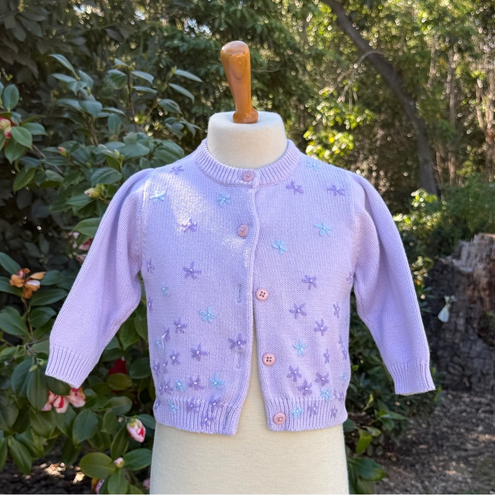 Baby Gap floral embroidered cardigan - size S/M (3-12 months)